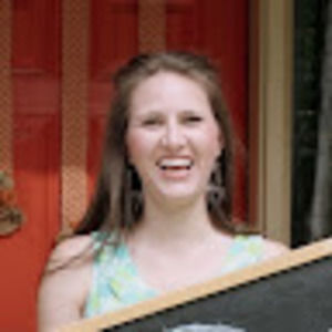 Meet your Posher, Carla